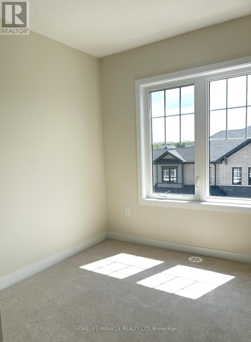 155 Melody Lane, Thorold, Ontario  L3B 5N5 - Photo 15 - X12777426