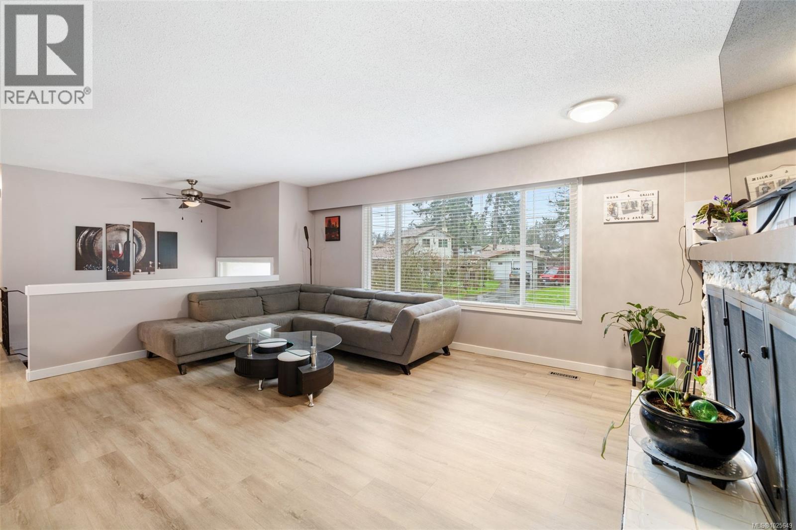 519 Pearkes Rd, Colwood, British Columbia  V9C 2L6 - Photo 11 - 1025649