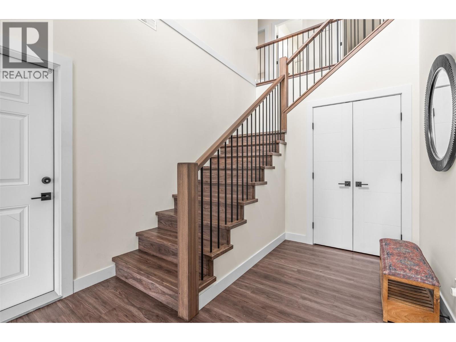 8909 Cherry Lane, Coldstream, British Columbia  V1B 1W1 - Photo 6 - 10375491