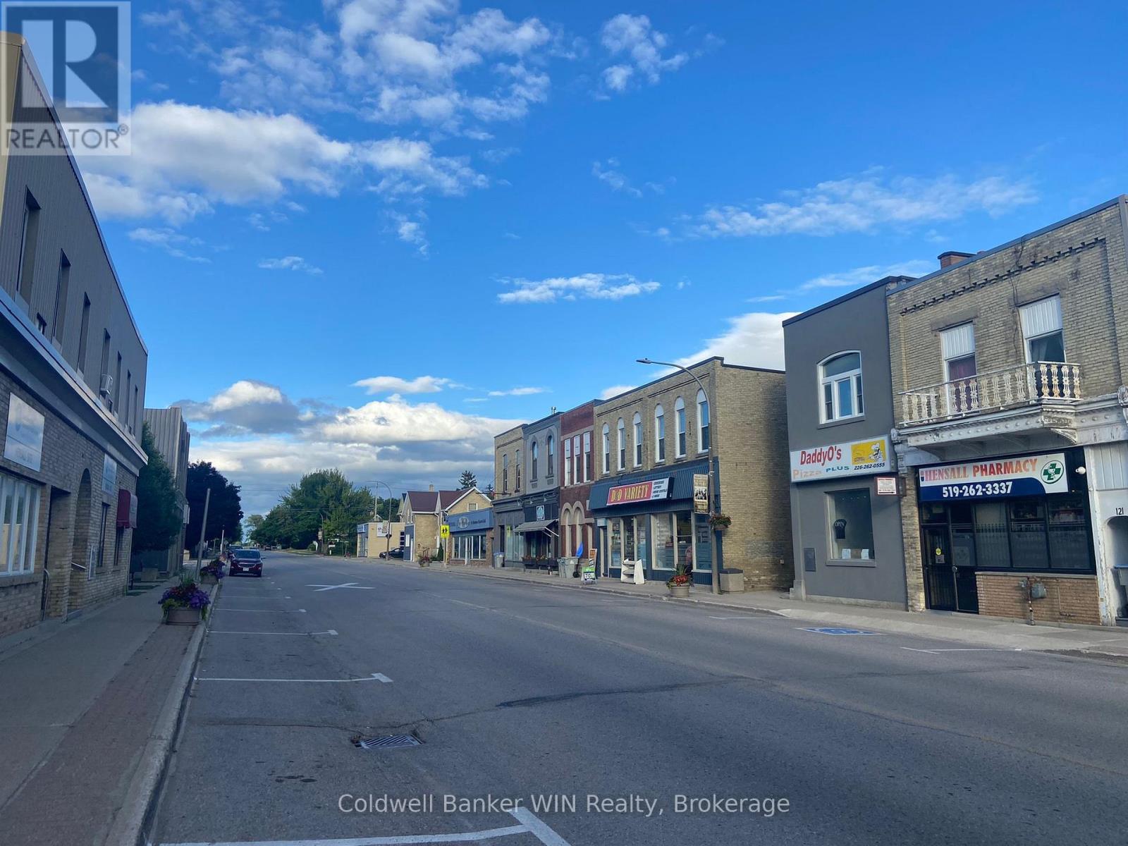 123 King Street, Bluewater, Ontario  N0M 1X0 - Photo 3 - X12777460