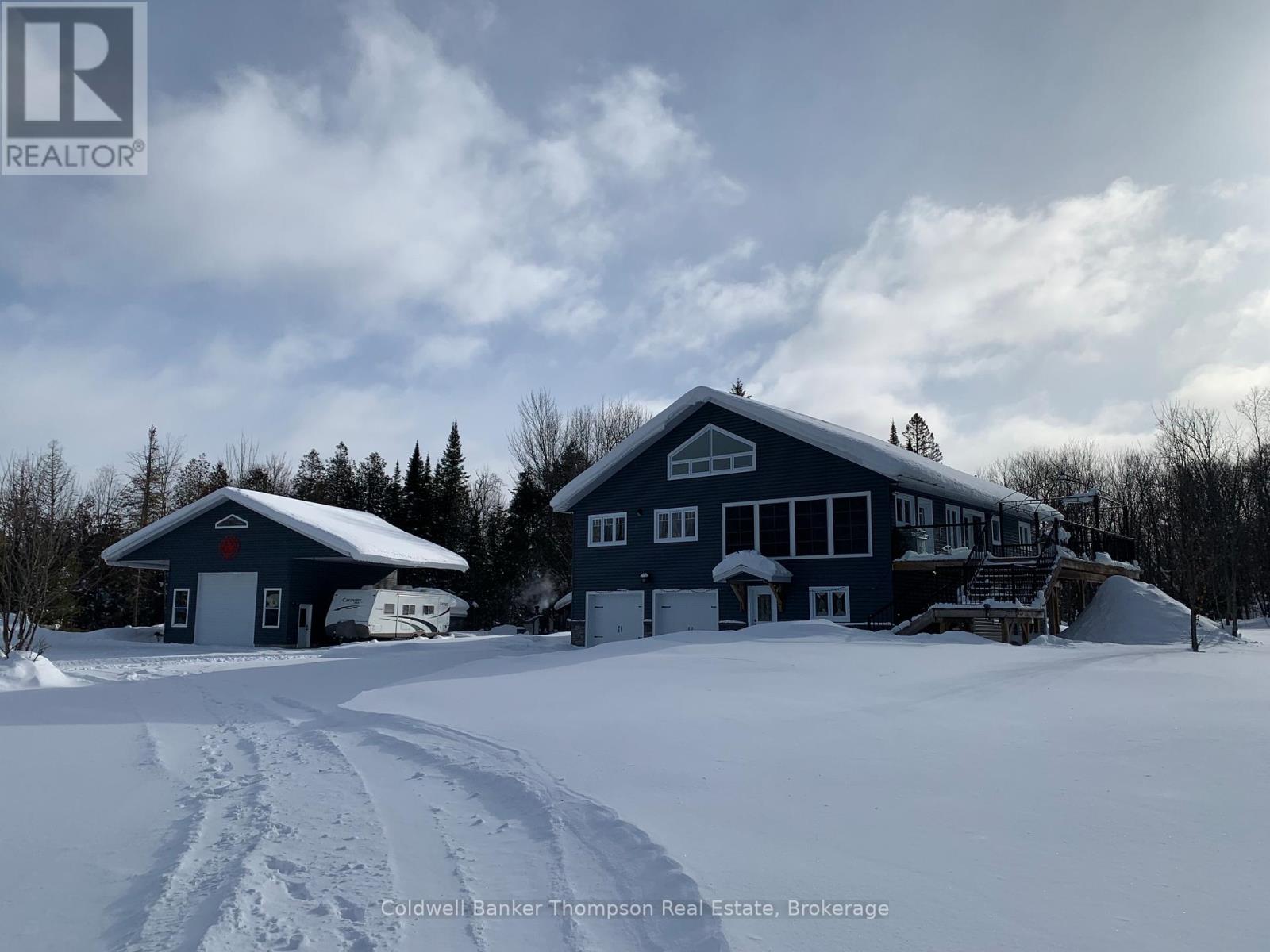 <div class="slider-price">$1,275,000</div><p>57 Rattray Road, Perry, Ontario</p>