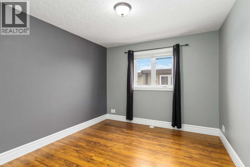 221 Fox Crescent, Fort Mcmurray, Alberta  T9K 0C1 - Photo 32 - A2285368