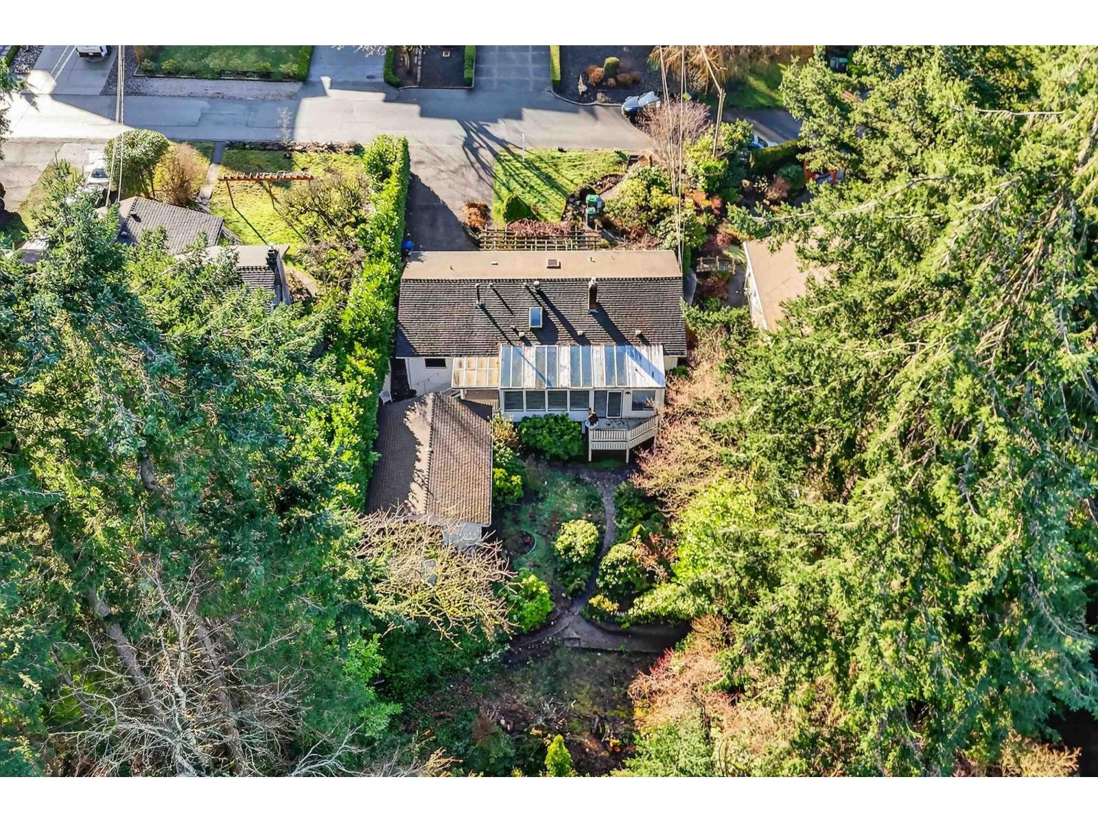 12645 27A AVENUE, Surrey, British Columbia