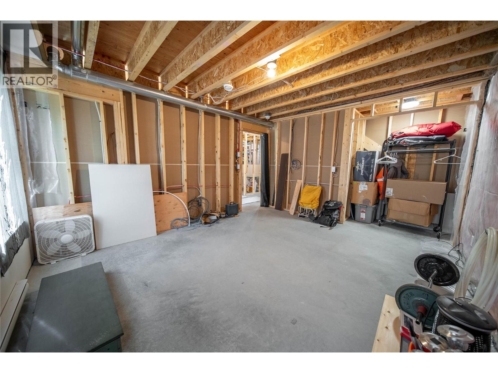 4165 93 Highway, Grasmere, British Columbia  V0B 1R0 - Photo 50 - 10375585