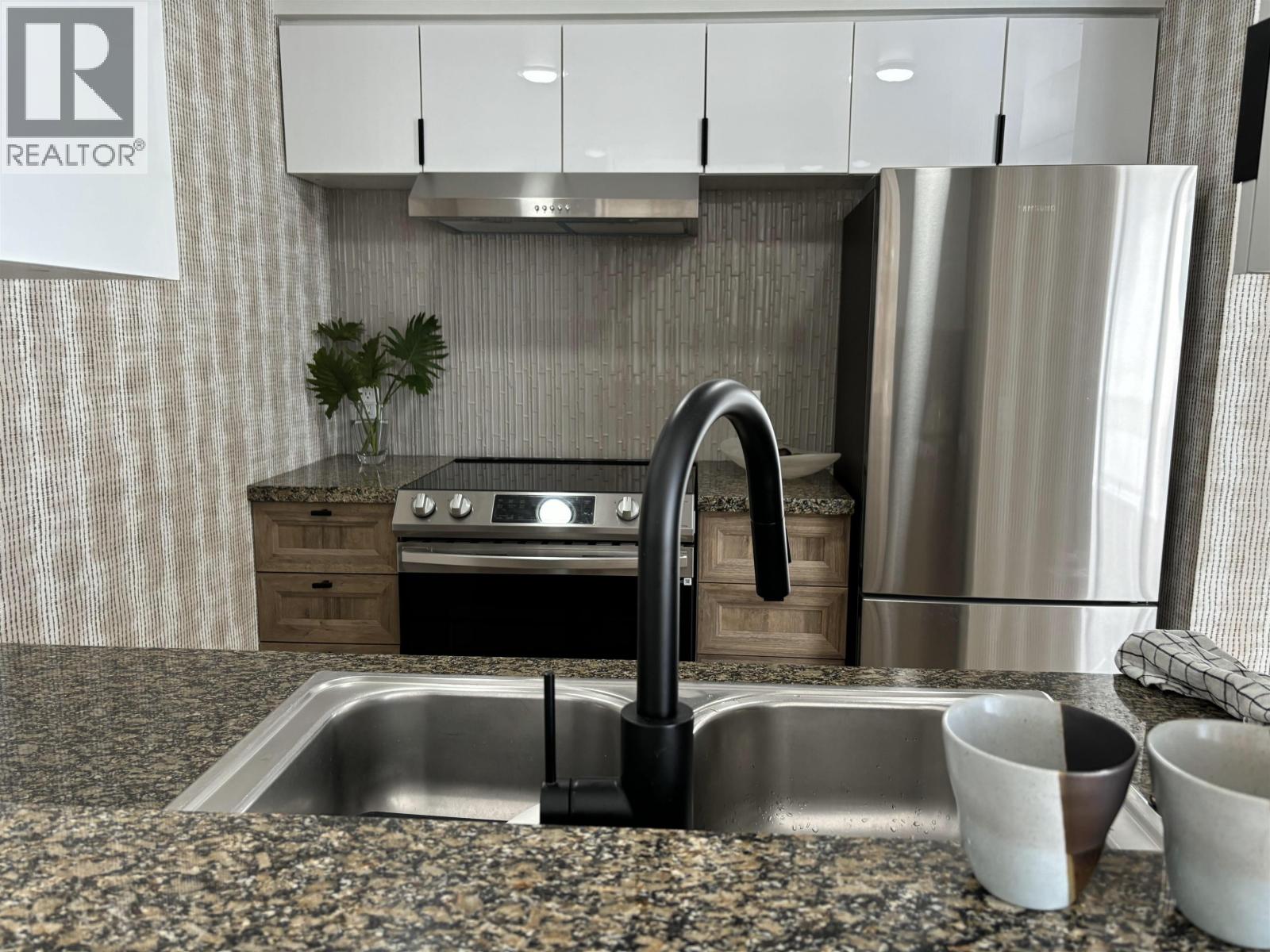 302 1228 Marinaside Crescent, Vancouver, British Columbia  V6Z 2W4 - Photo 15 - R3088646