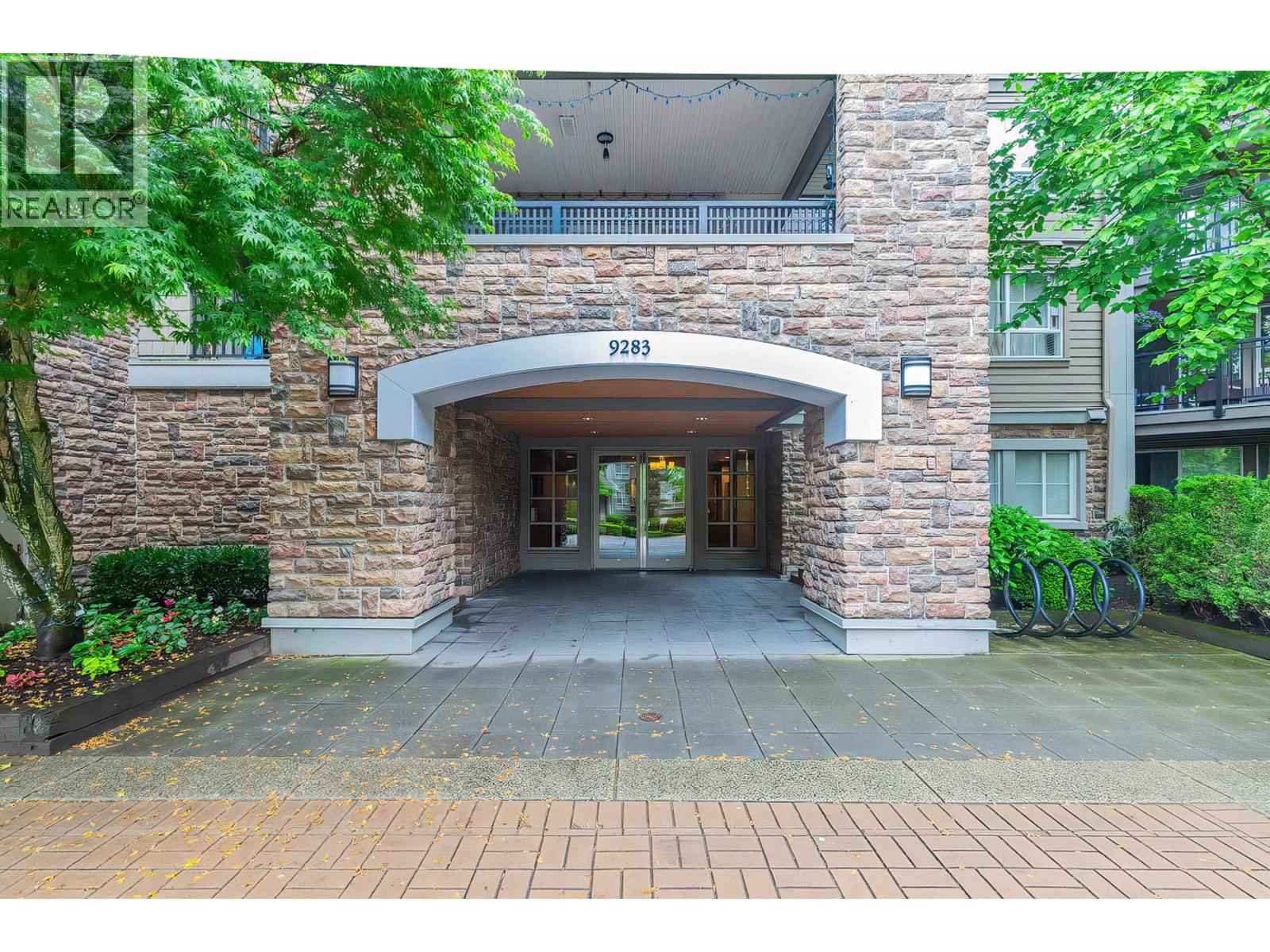 309 9283 Government Street, Burnaby, British Columbia  V3N 0A5 - Photo 3 - R3088681