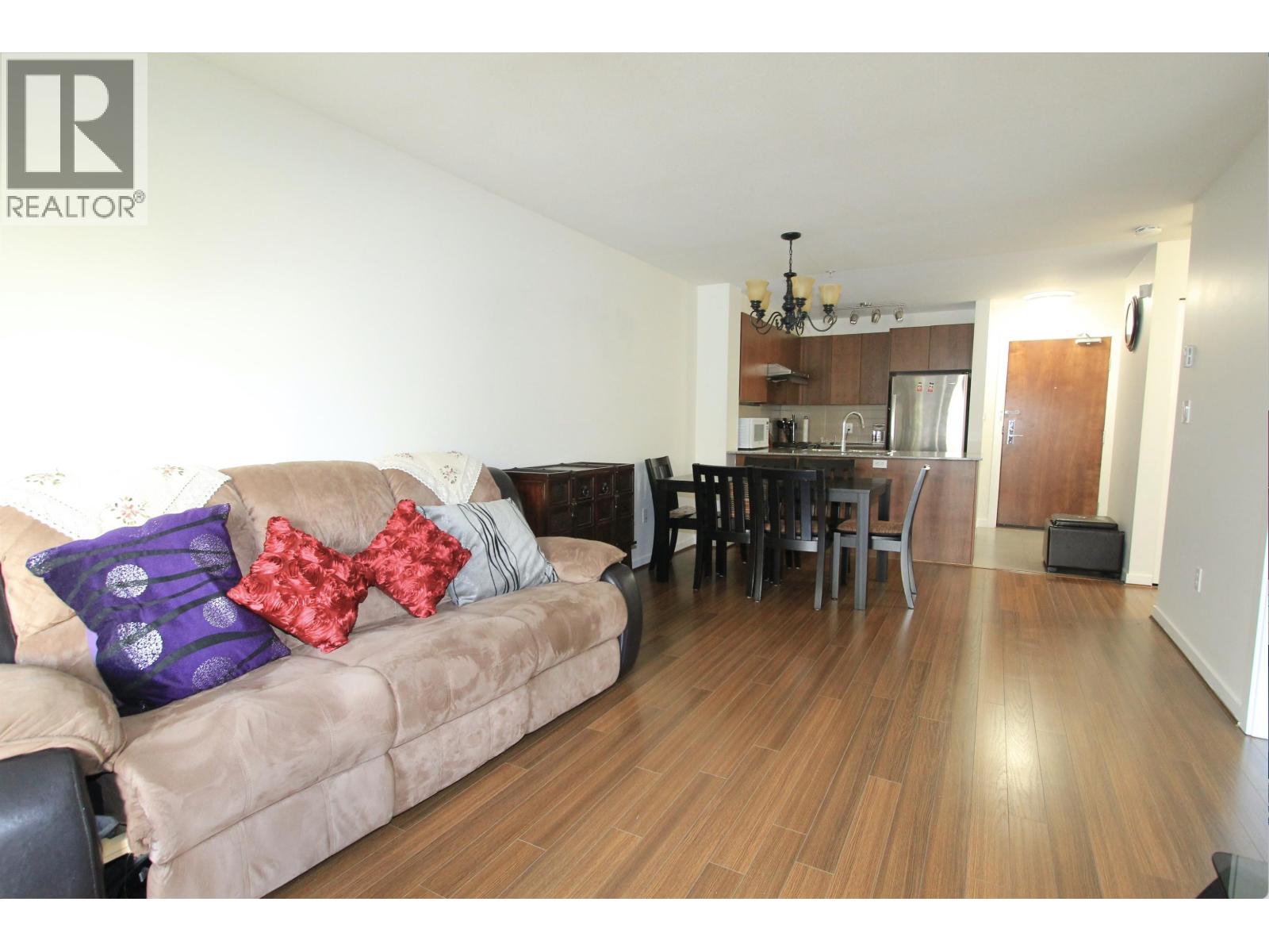 115 5775 Irmin Street, Burnaby, British Columbia  V5J 0C3 - Photo 5 - R3088682