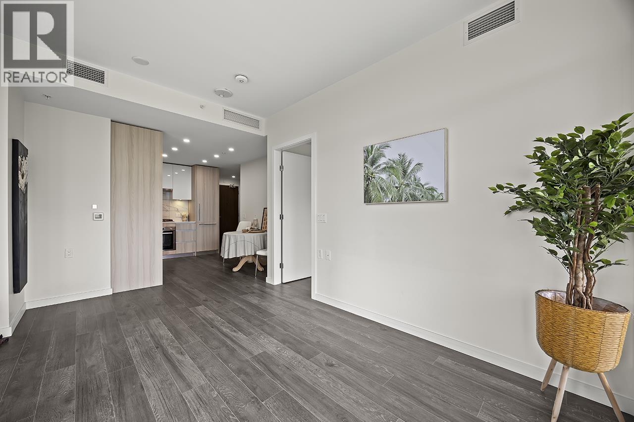 703 5311 Goring Street, Burnaby, British Columbia  V5B 0B5 - Photo 6 - R3088685