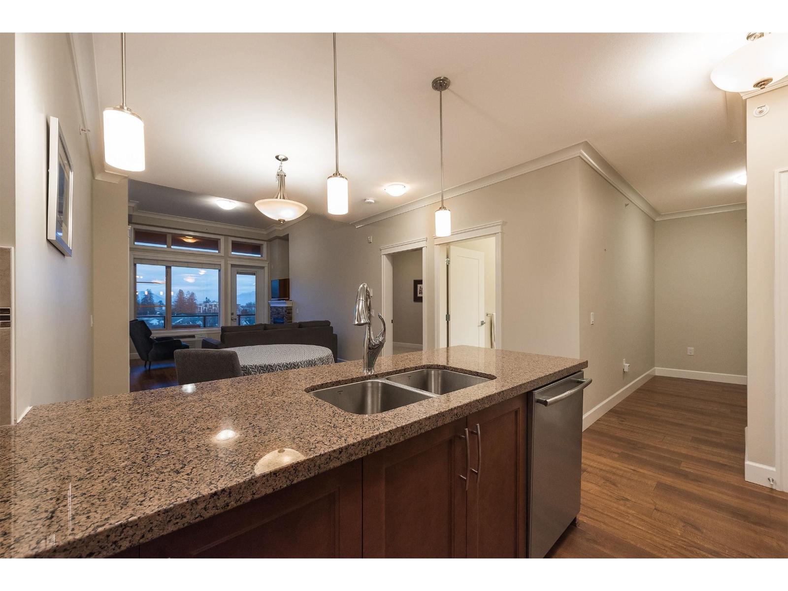 504 45750 Keith Wilson Road, Vedder Crossing, Chilliwack, British Columbia  V2R 0X3 - Photo 10 - R3088661