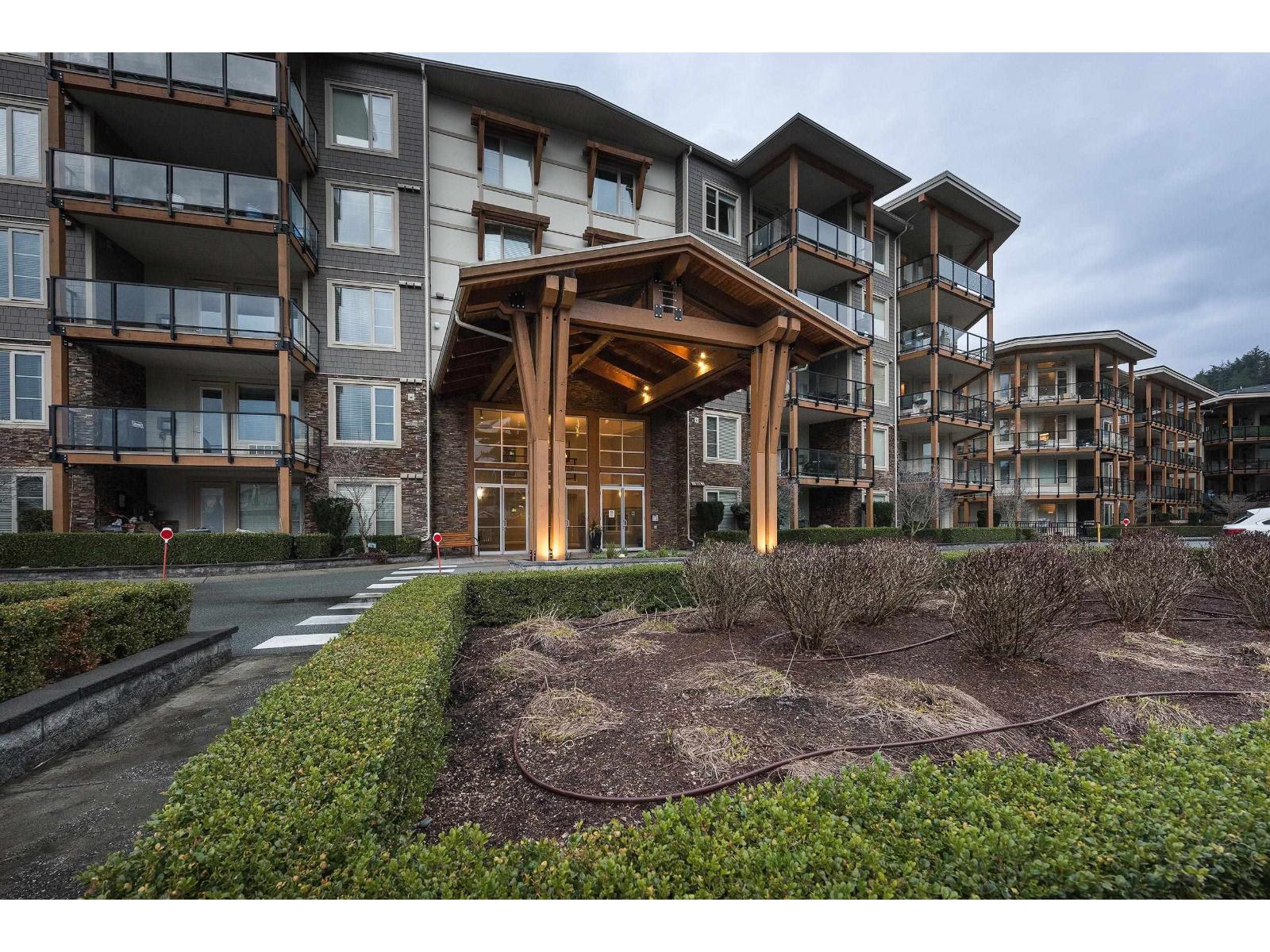 504 45750 Keith Wilson Road, Vedder Crossing, Chilliwack, British Columbia  V2R 0X3 - Photo 1 - R3088661