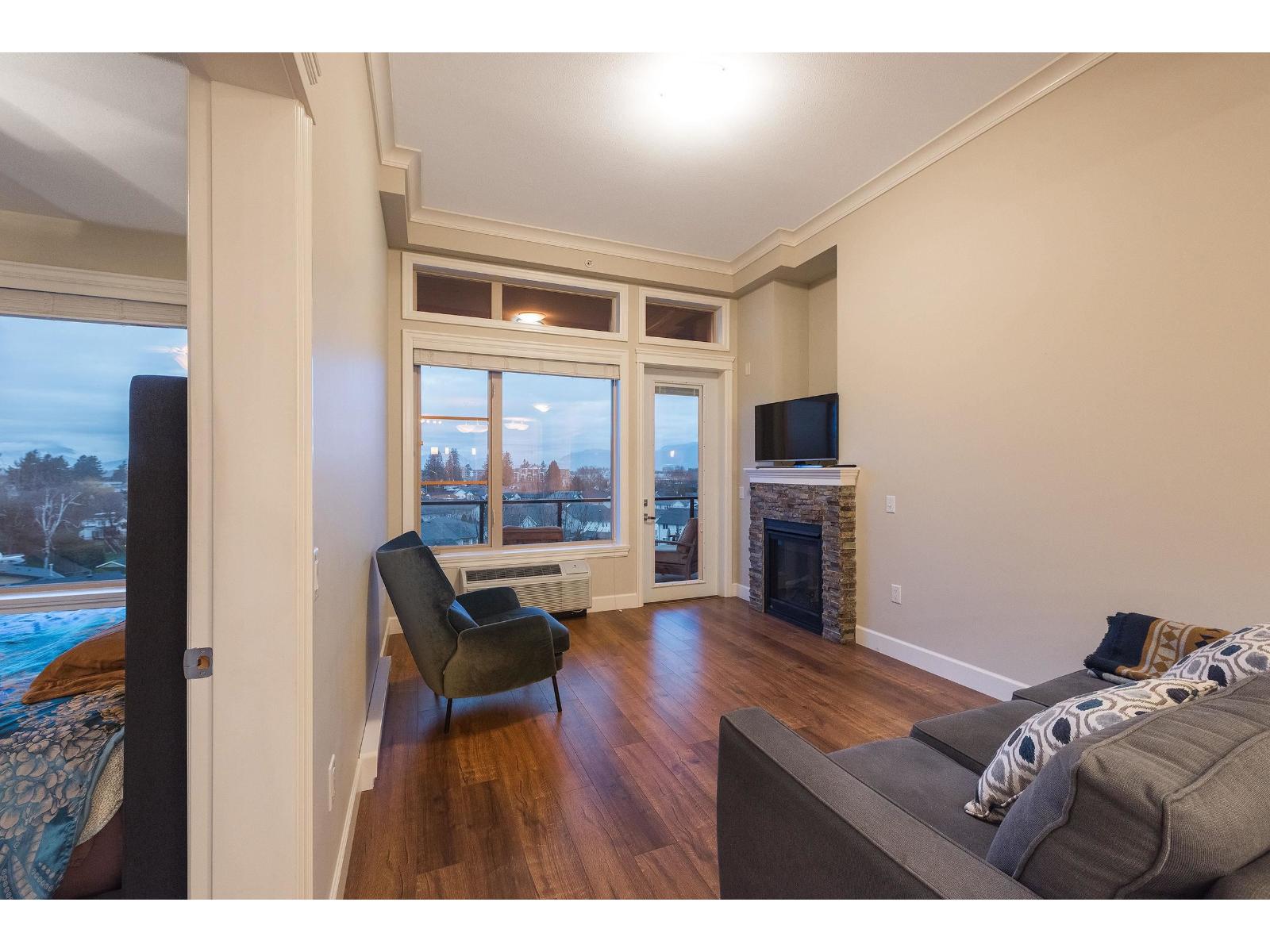 504 45750 Keith Wilson Road, Vedder Crossing, Chilliwack, British Columbia  V2R 0X3 - Photo 4 - R3088661