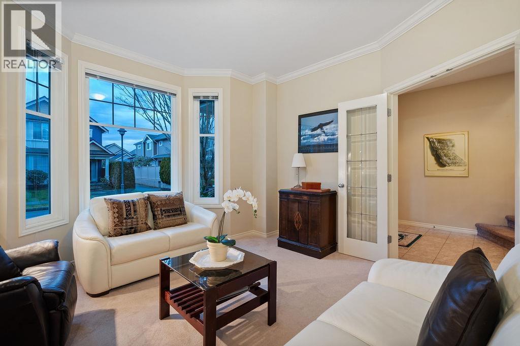 Listing Picture 15 of 36 : 12300 BUCHANAN STREET, Richmond / 烈治文 - 魯藝地產 Yvonne Lu Group - MLS Medallion Club Member