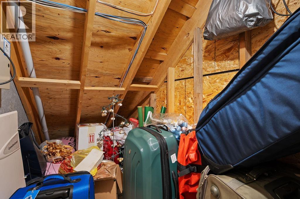 Listing Picture 29 of 36 : 12300 BUCHANAN STREET, Richmond / 烈治文 - 魯藝地產 Yvonne Lu Group - MLS Medallion Club Member