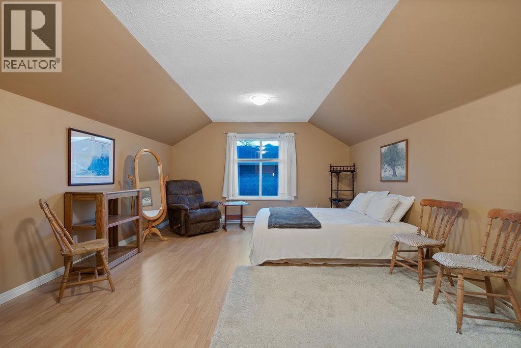 Listing Picture 34 of 36 : 12300 BUCHANAN STREET, Richmond / 烈治文 - 魯藝地產 Yvonne Lu Group - MLS Medallion Club Member