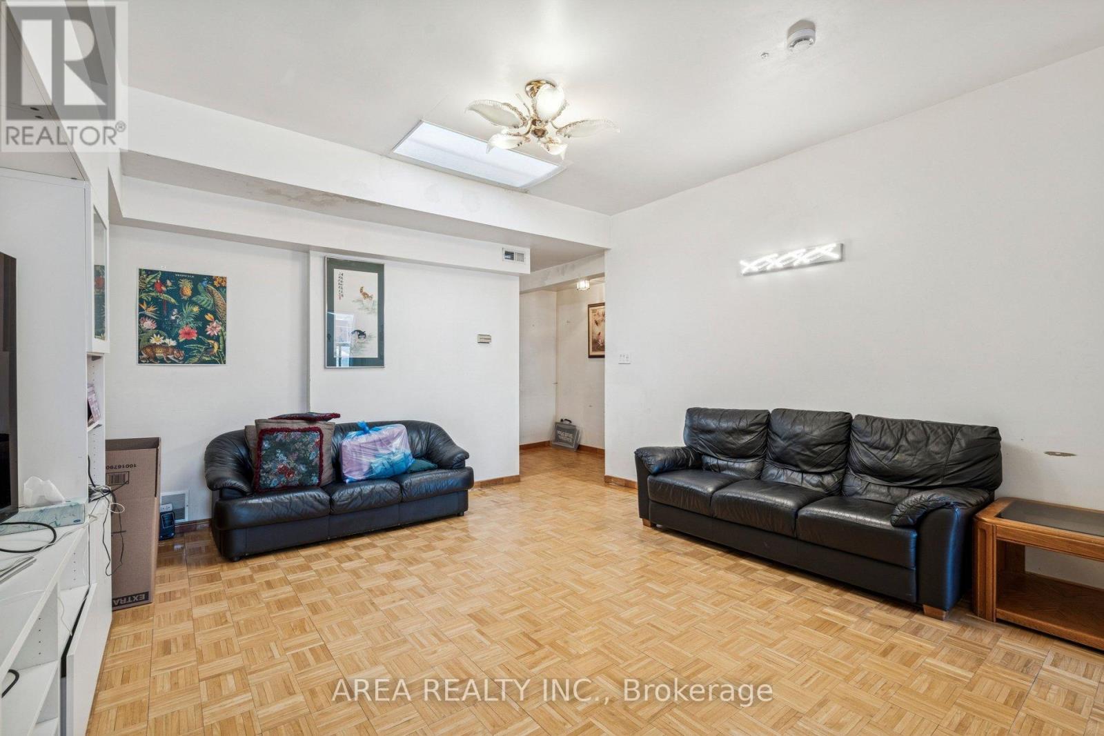 839-841 Gerrard Street E, Toronto, Ontario  M4M 1Y8 - Photo 27 - E12777484