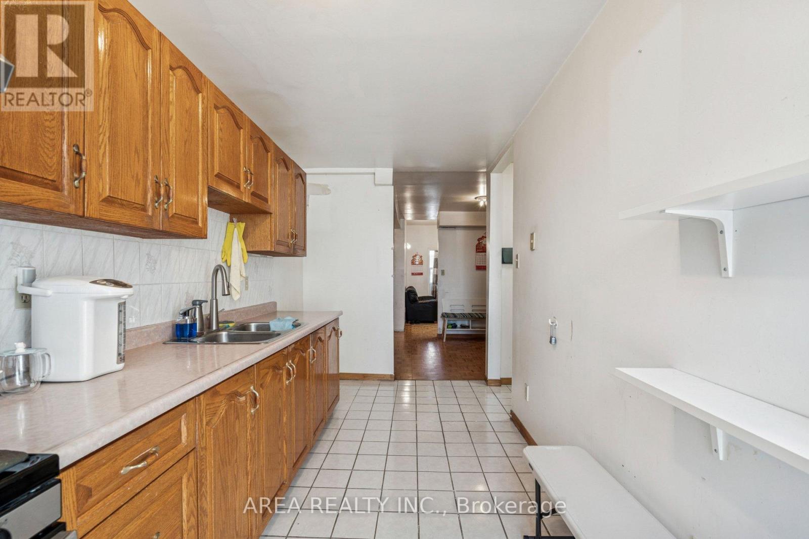 839-841 Gerrard Street E, Toronto, Ontario  M4M 1Y8 - Photo 36 - E12777484