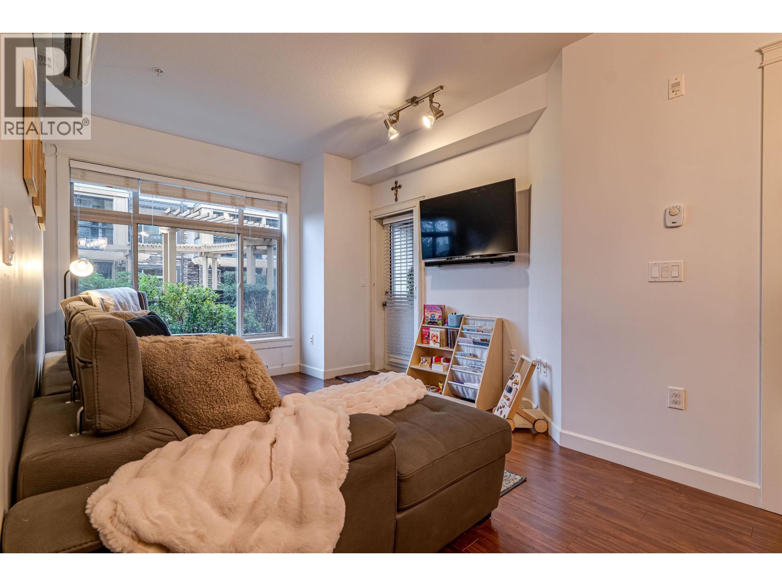 117 12635 190a Street, Pitt Meadows, British Columbia  V3Y 0E1 - Photo 5 - R3087968