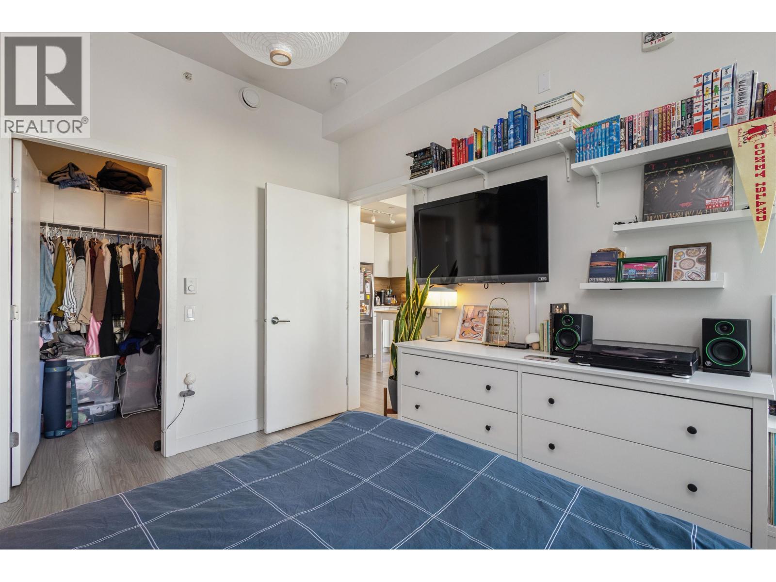 208 200 Nelson's Crescent, New Westminster, British Columbia  V3L 0H4 - Photo 12 - R3088625