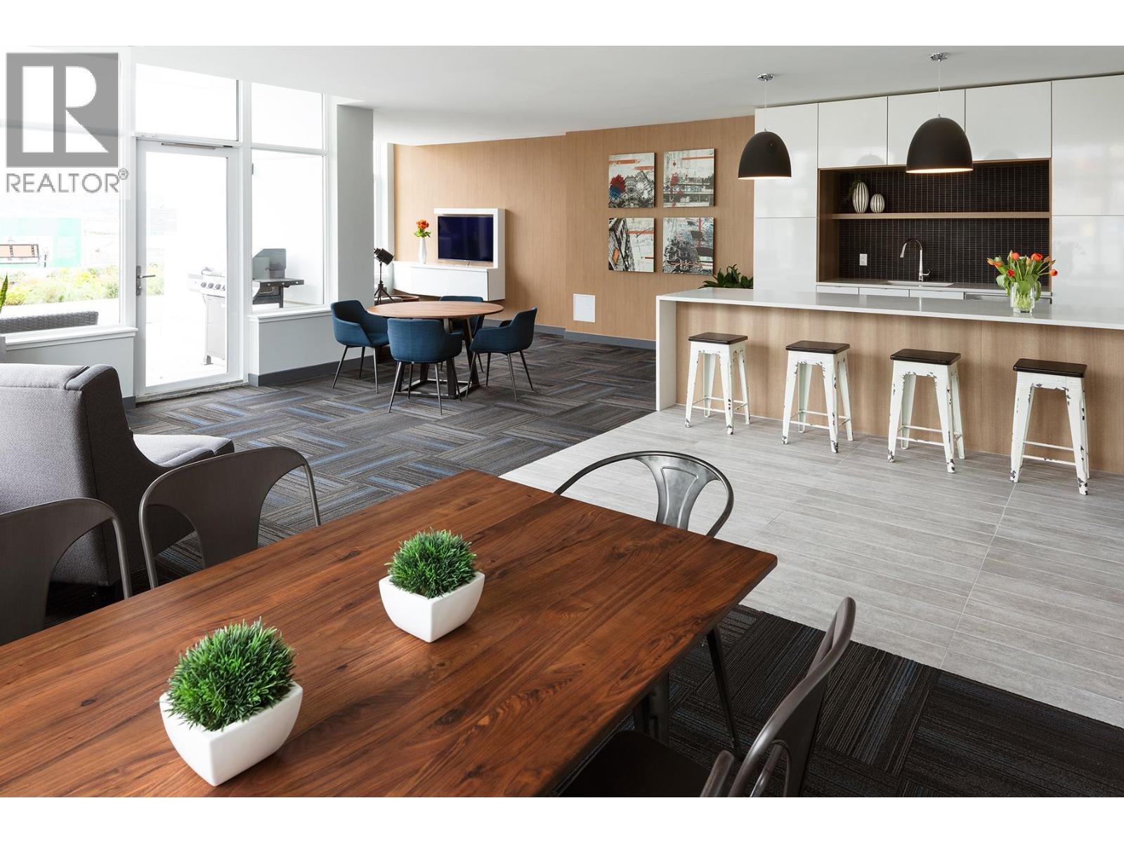 208 200 Nelson's Crescent, New Westminster, British Columbia  V3L 0H4 - Photo 22 - R3088625