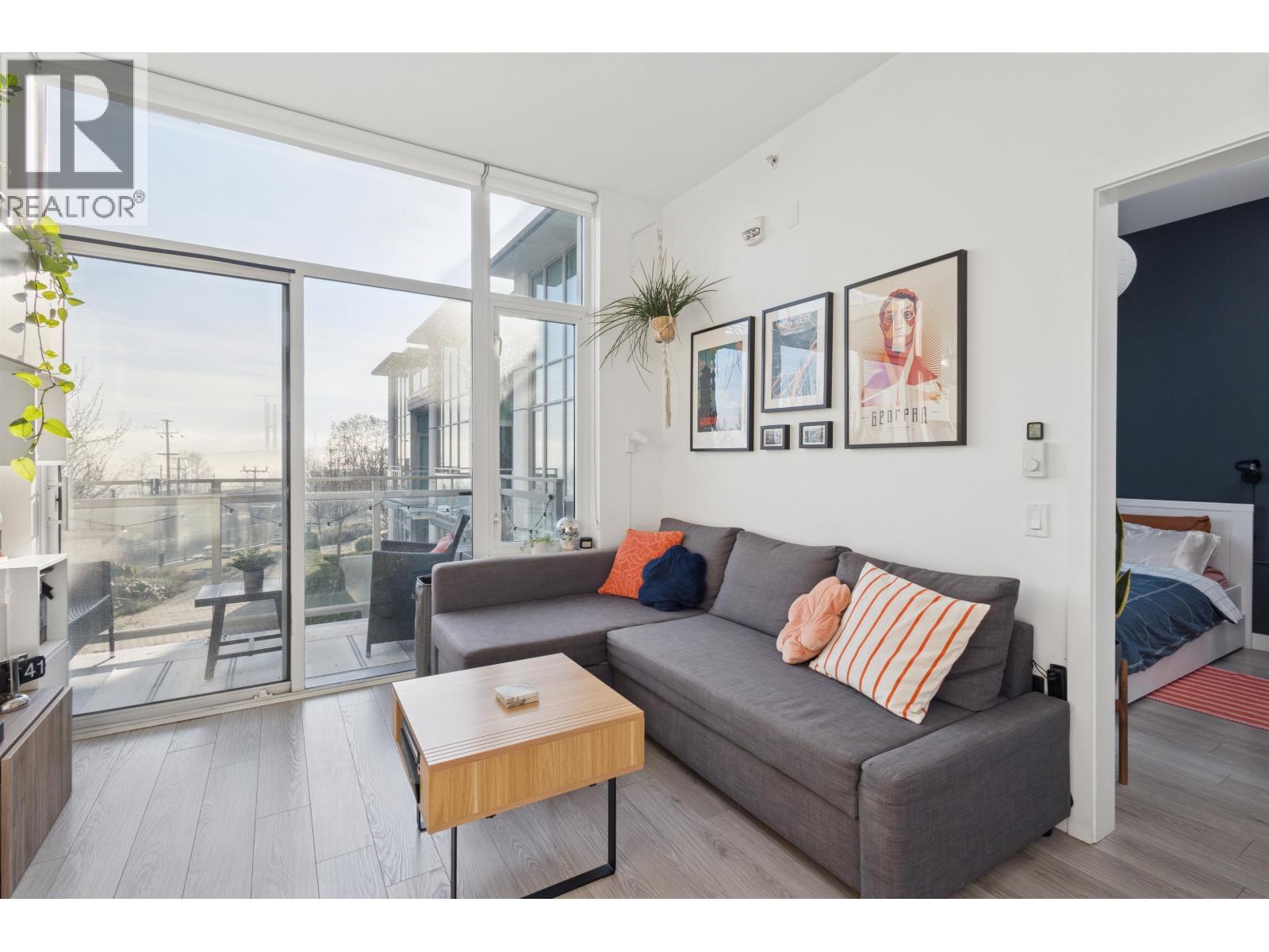 208 200 Nelson's Crescent, New Westminster, British Columbia  V3L 0H4 - Photo 9 - R3088625