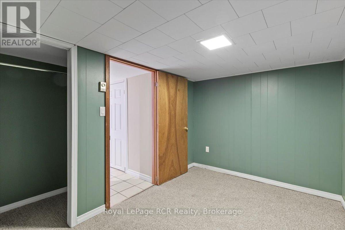 4 Cayley Street, Brockton, Ontario  N0G 2V0 - Photo 32 - X12777496