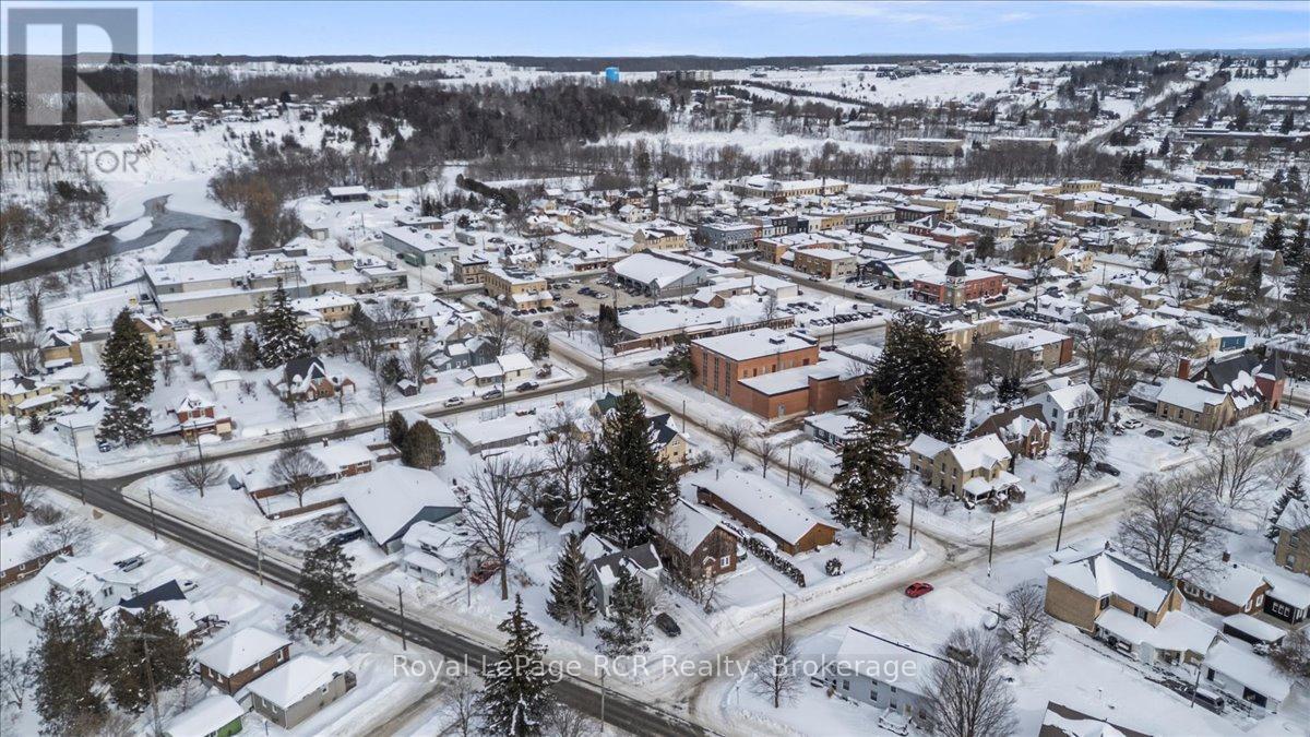 4 Cayley Street, Brockton, Ontario  N0G 2V0 - Photo 39 - X12777496