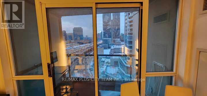 1606 - 16 Yonge Street, Toronto, Ontario  M5E 2A1 - Photo 13 - C12777482