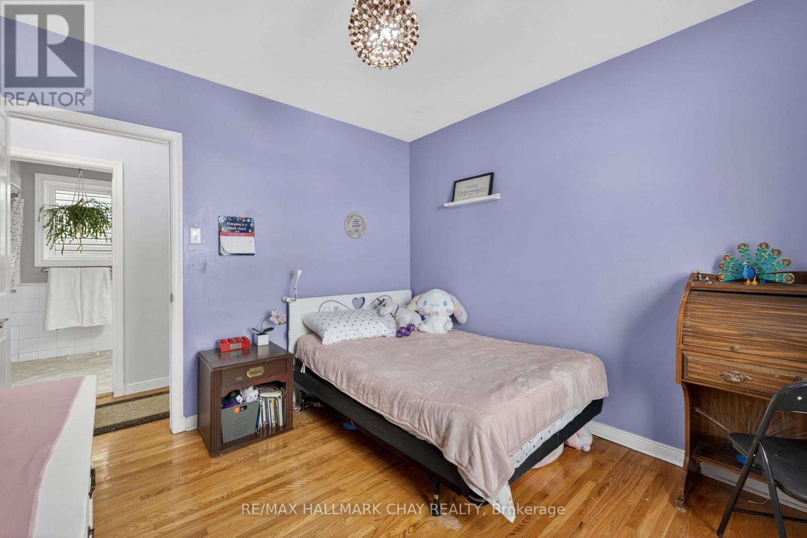 8 Ladywood Drive, Toronto, Ontario  M9V 1K9 - Photo 15 - W12777492