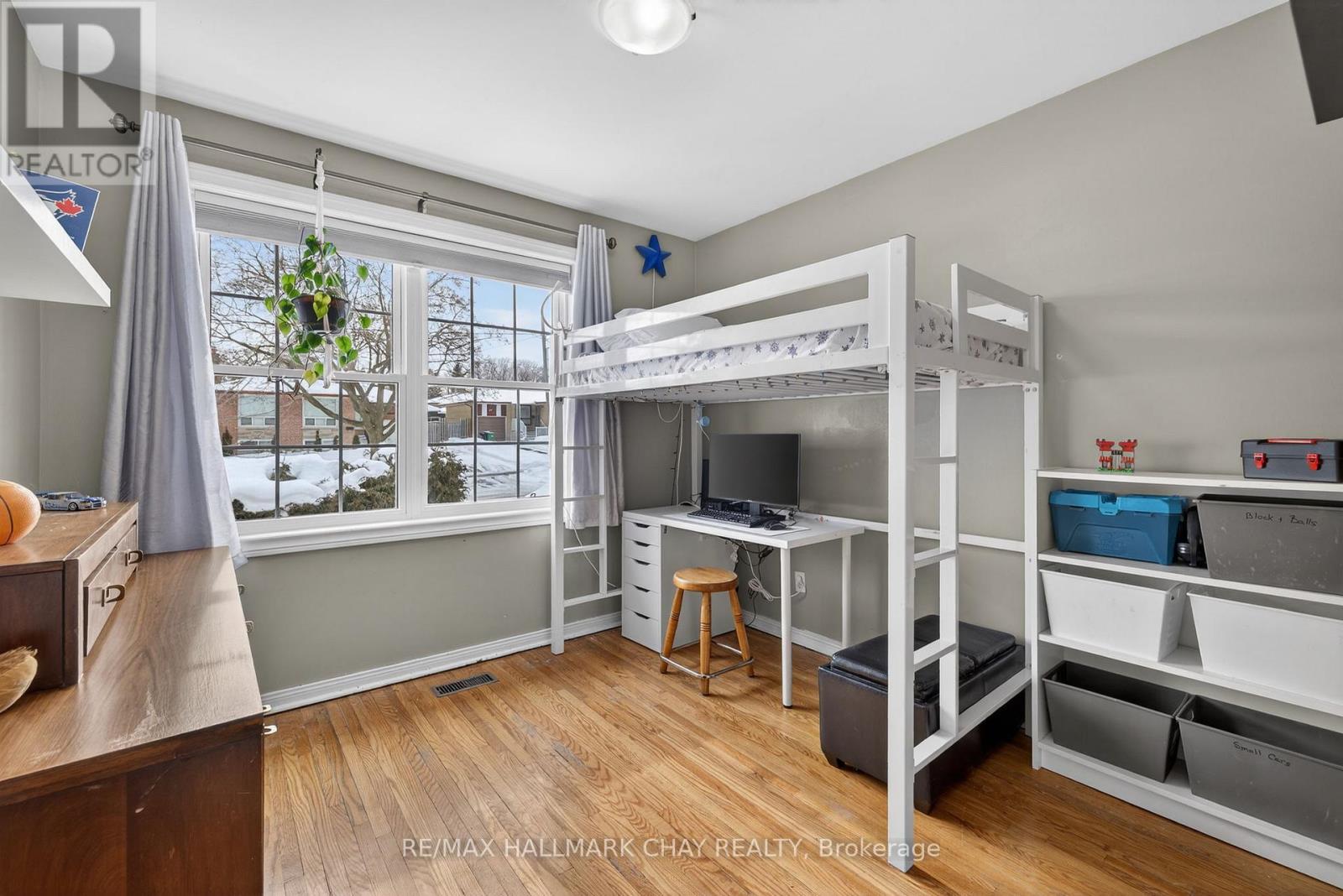 8 Ladywood Drive, Toronto, Ontario  M9V 1K9 - Photo 17 - W12777492