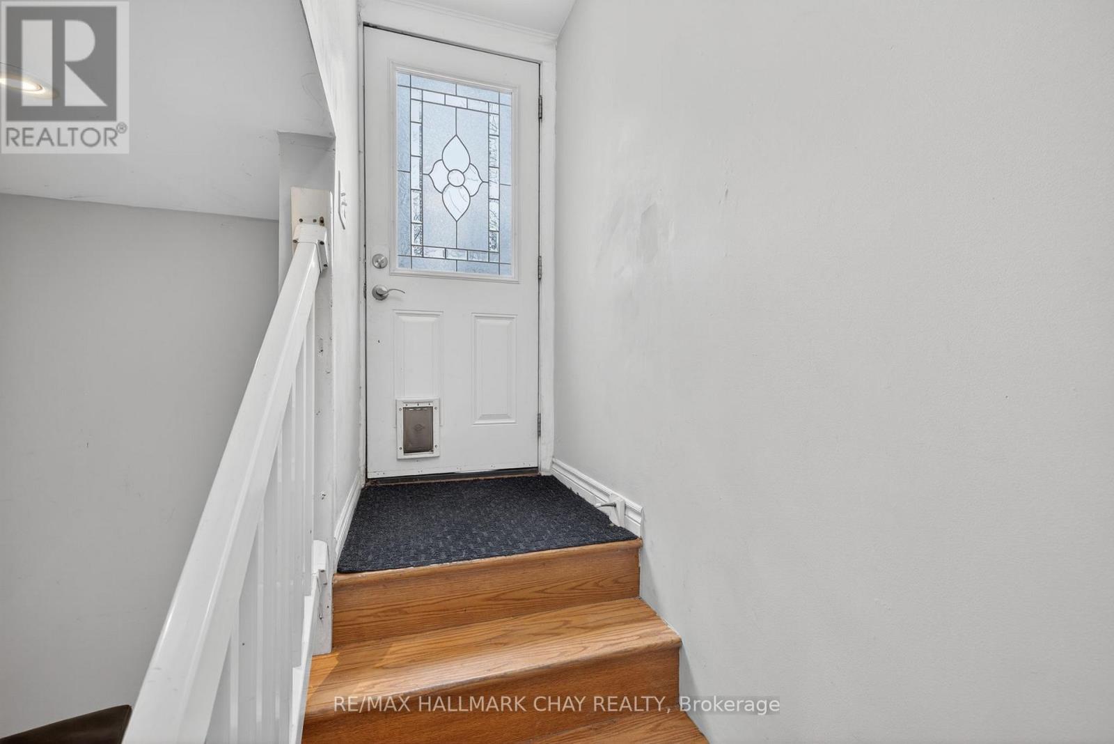 8 Ladywood Drive, Toronto, Ontario  M9V 1K9 - Photo 32 - W12777492