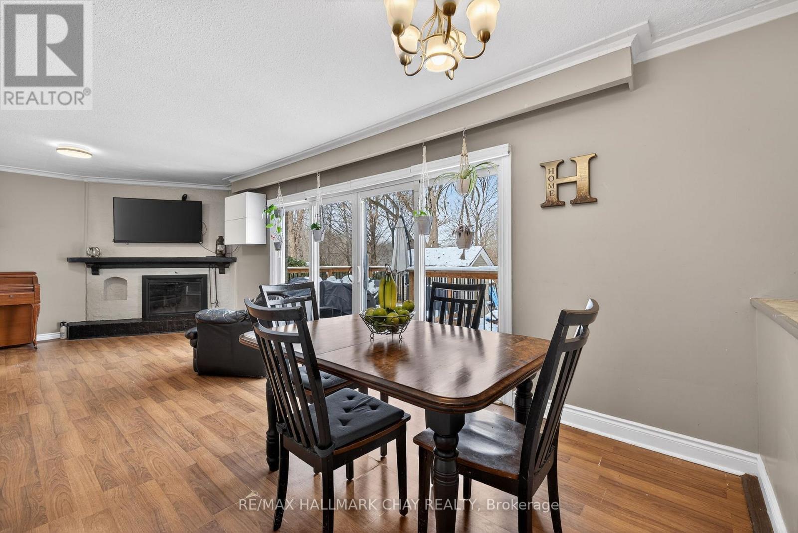 8 Ladywood Drive, Toronto, Ontario  M9V 1K9 - Photo 8 - W12777492