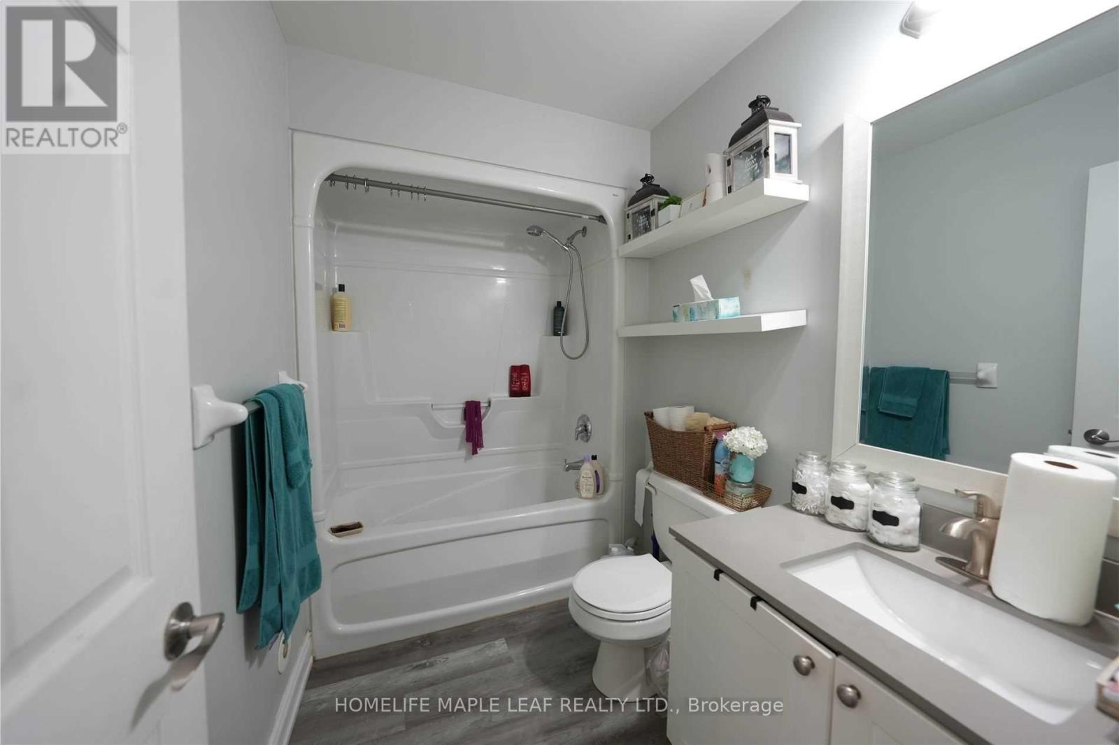 2 - 38 Gibson Avenue, Toronto, Ontario  M9N 0A5 - Photo 7 - W12777502