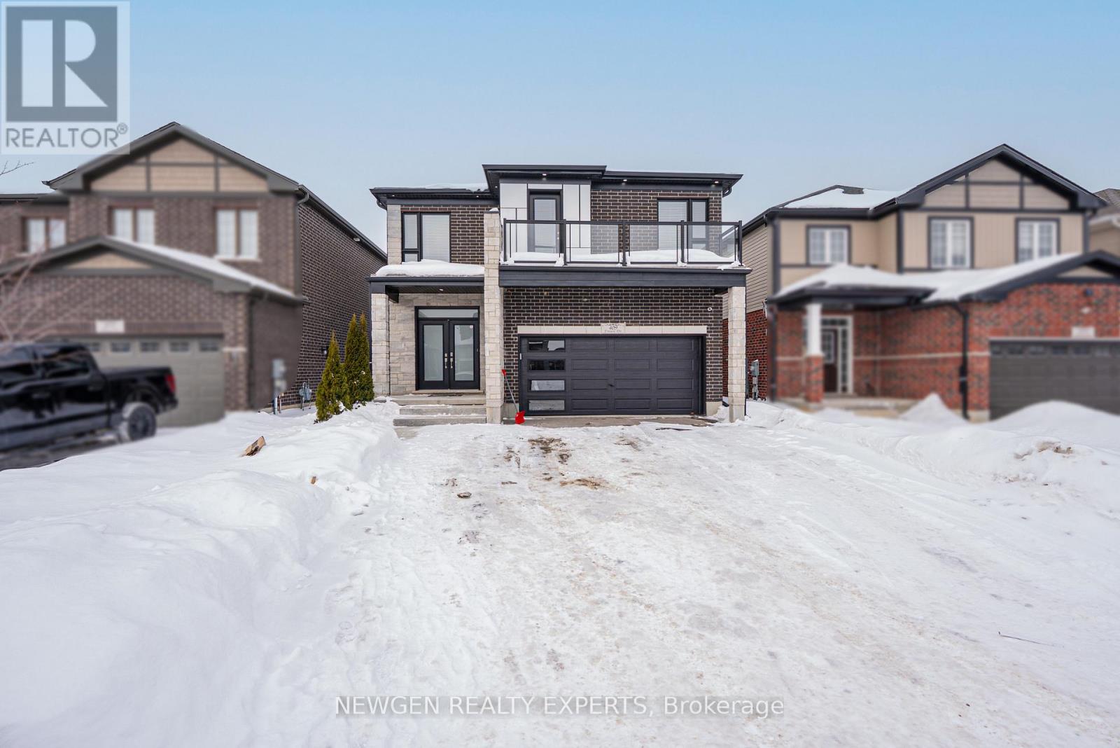 409 Freure Drive, Cambridge, Ontario  N1S 0A2 - Photo 2 - X12777464