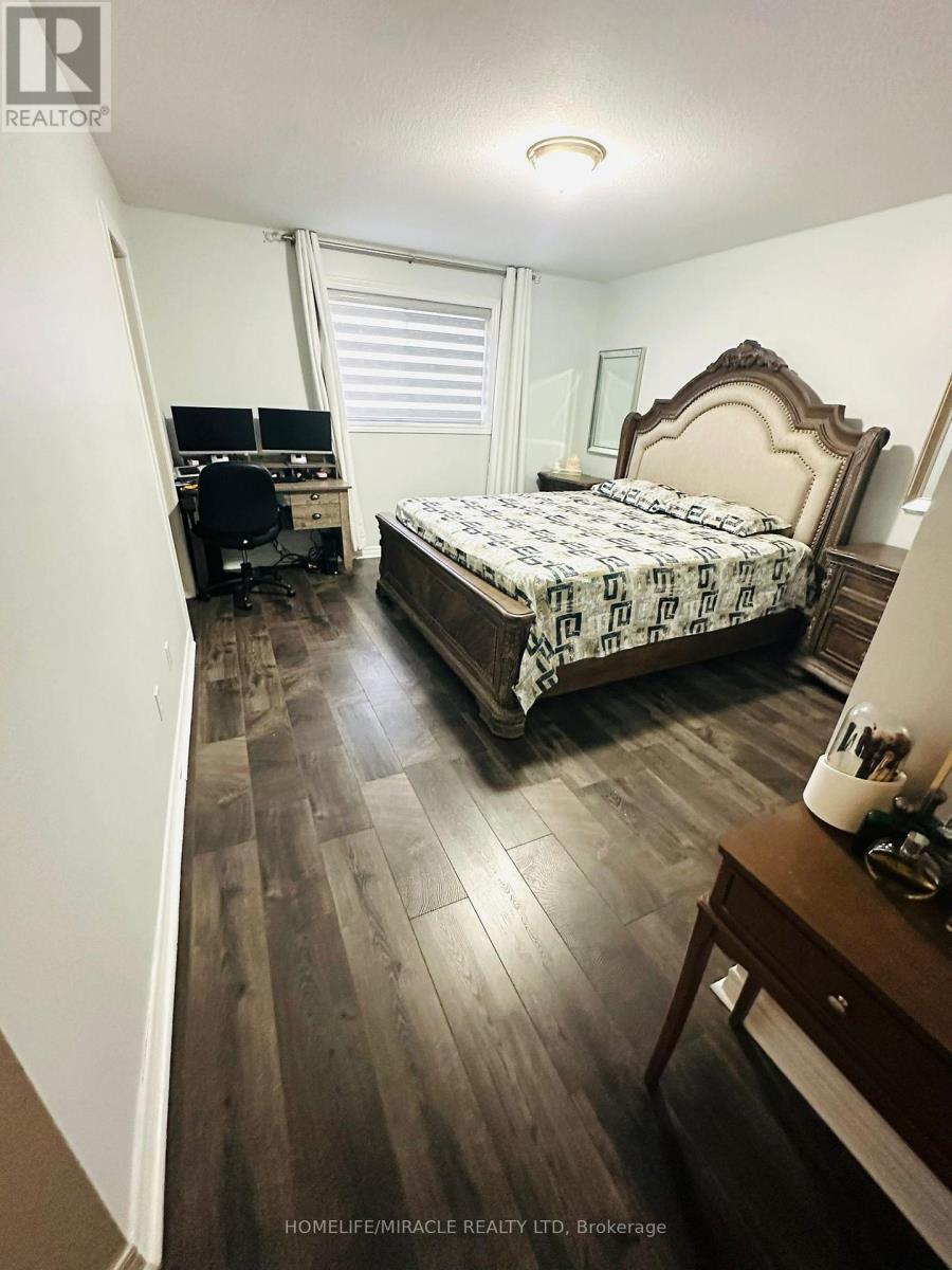 28 Peachwood Crescent, Hamilton, Ontario  L8E 5Z8 - Photo 10 - X12777466