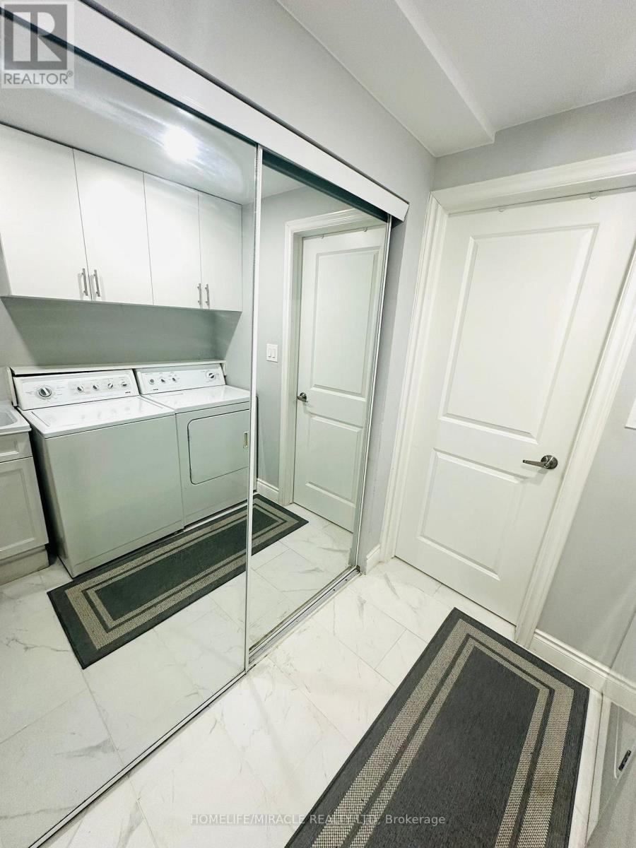 28 Peachwood Crescent, Hamilton, Ontario  L8E 5Z8 - Photo 33 - X12777466