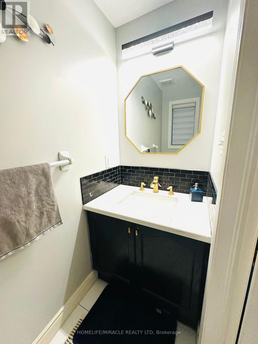 28 Peachwood Crescent, Hamilton, Ontario  L8E 5Z8 - Photo 42 - X12777466