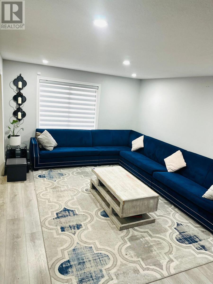 28 Peachwood Crescent, Hamilton, Ontario  L8E 5Z8 - Photo 7 - X12777466