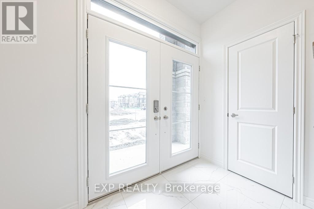 238 Long Boat Run W, Brantford, Ontario  N3T 0X1 - Photo 4 - X12777504