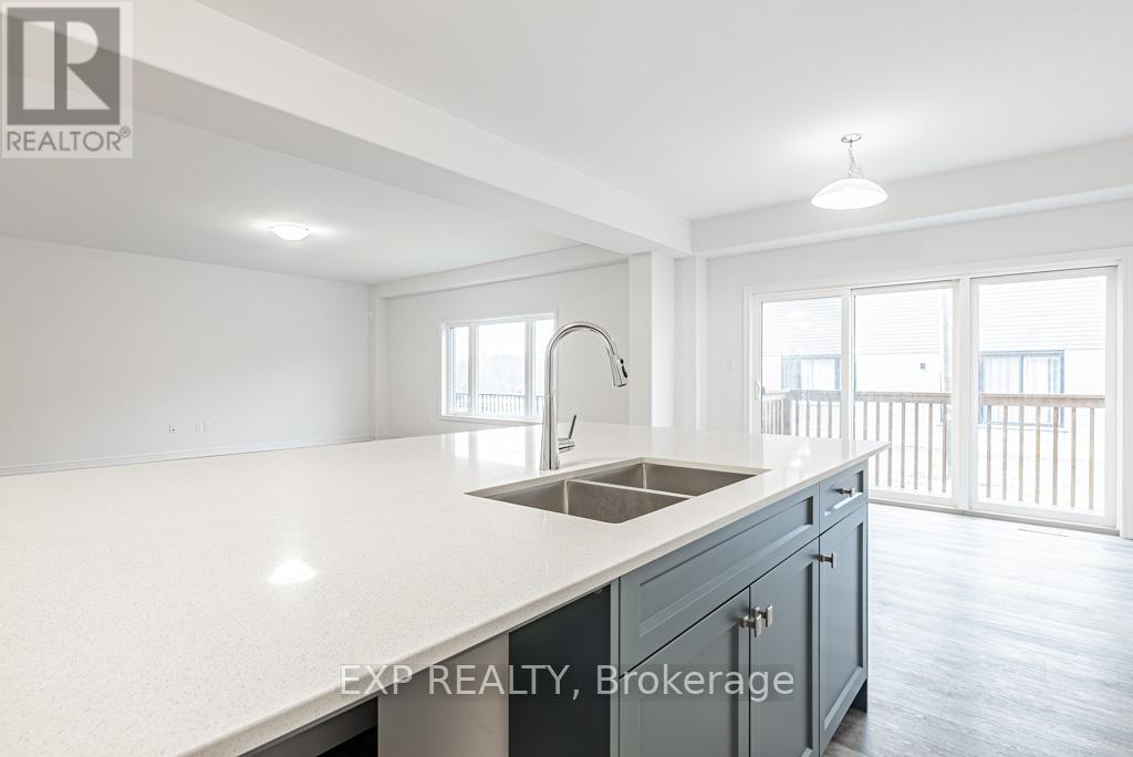 238 Long Boat Run W, Brantford, Ontario  N3T 0X1 - Photo 9 - X12777504