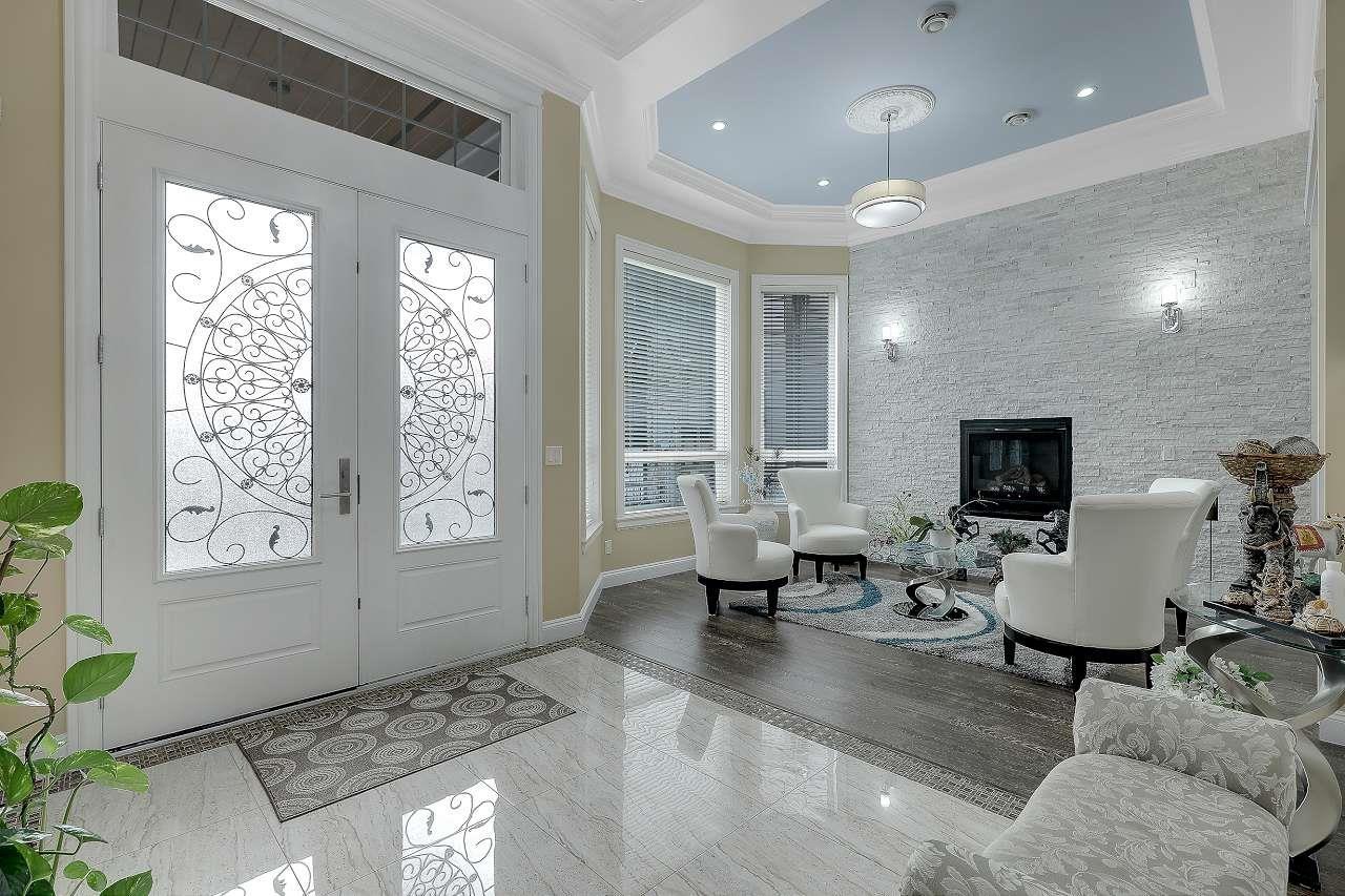 12853 63a Avenue, Surrey, British Columbia  V3X 1S4 - Photo 4 - R3088341