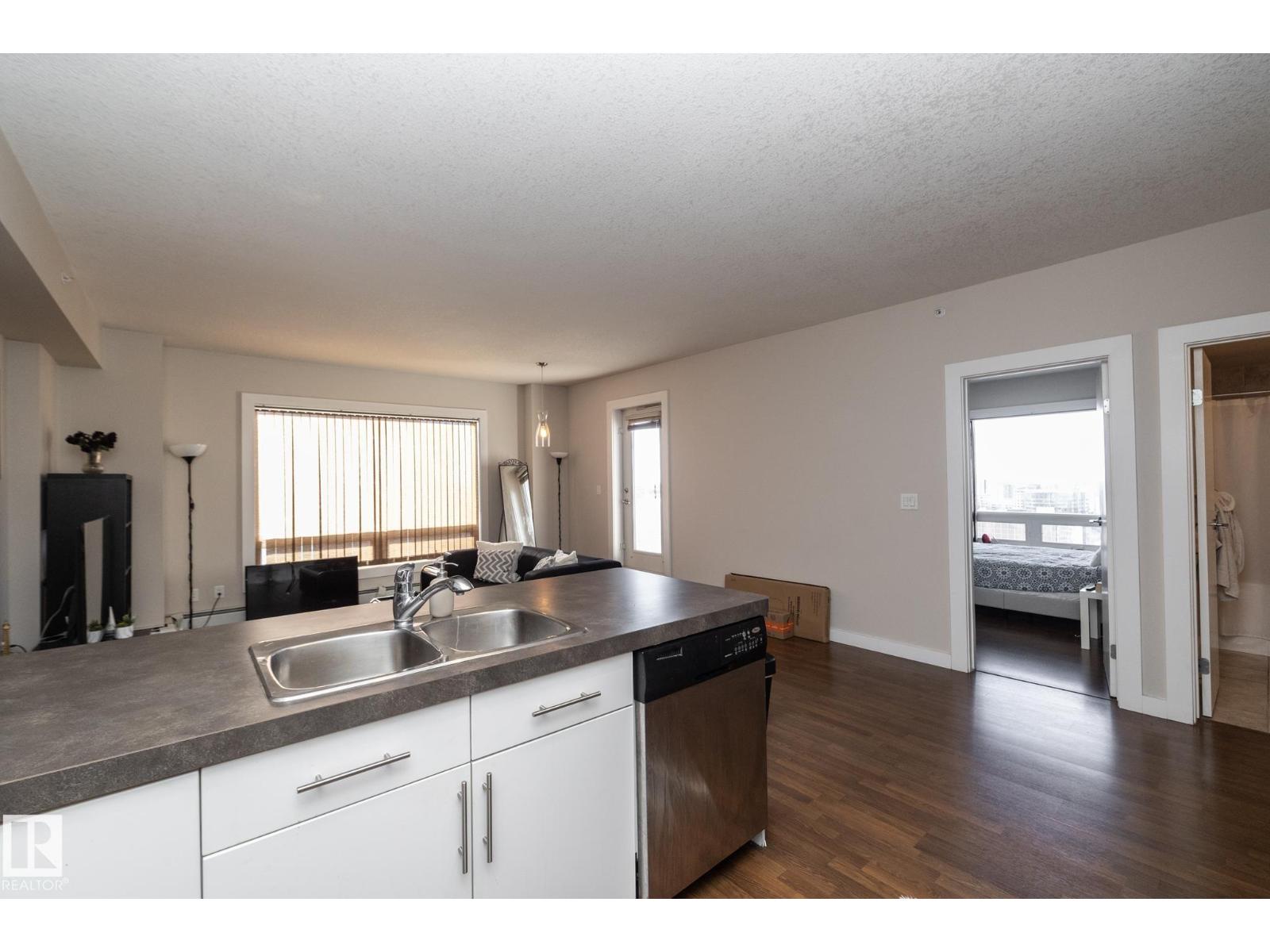 #2005 10136 104 St Nw, Edmonton, Alberta  T5J 0B5 - Photo 13 - E4473024