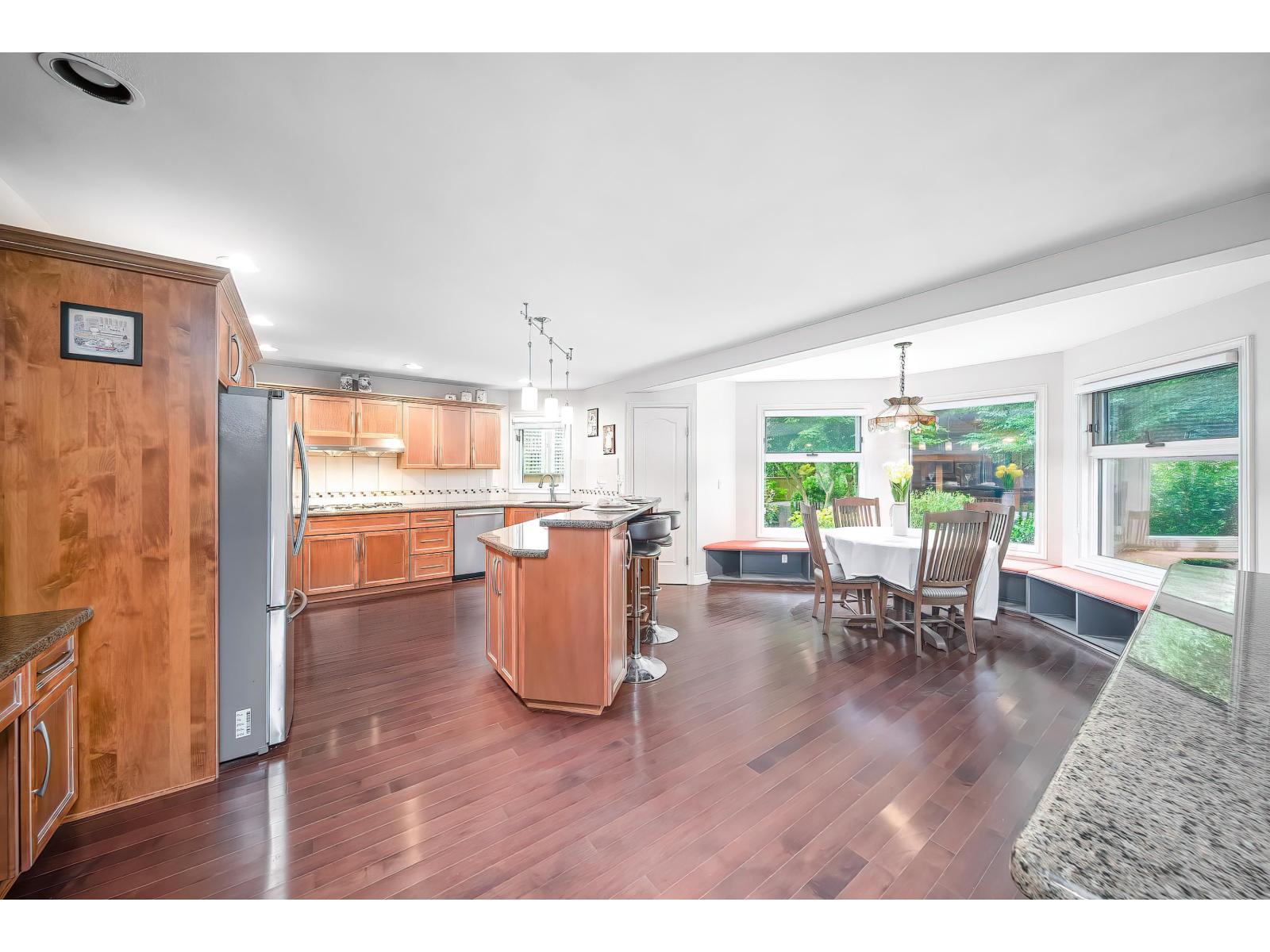 2099 132a Street, Surrey, British Columbia  V4A 9K2 - Photo 12 - R3088712