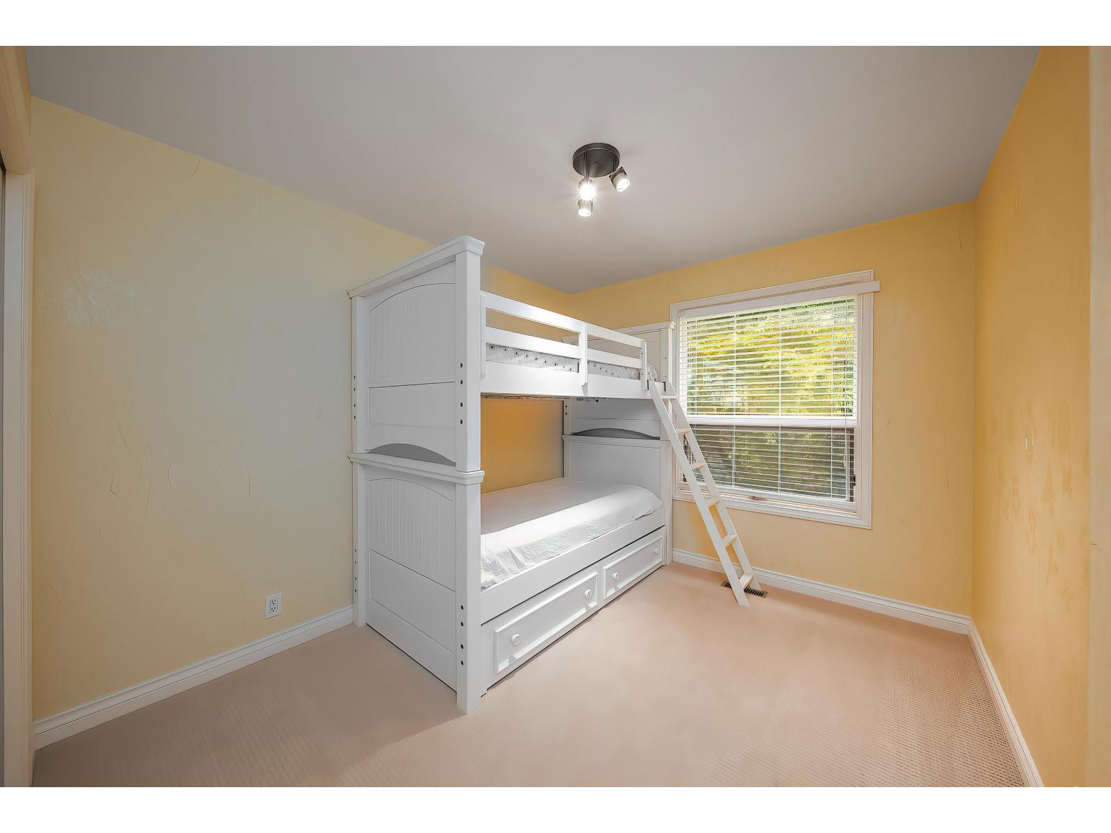 2099 132a Street, Surrey, British Columbia  V4A 9K2 - Photo 28 - R3088712