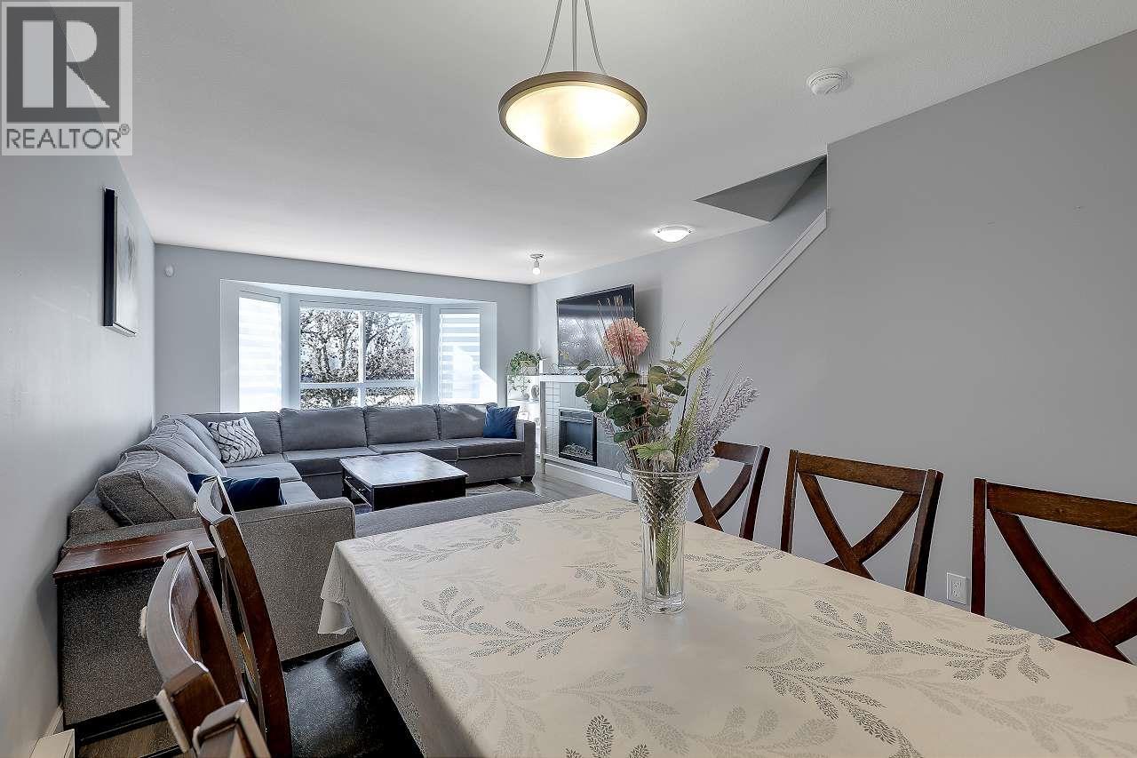 Listing Picture 12 of 30 : 40 7370 STRIDE AVENUE, Burnaby / 本拿比 - 魯藝地產 Yvonne Lu Group - MLS Medallion Club Member