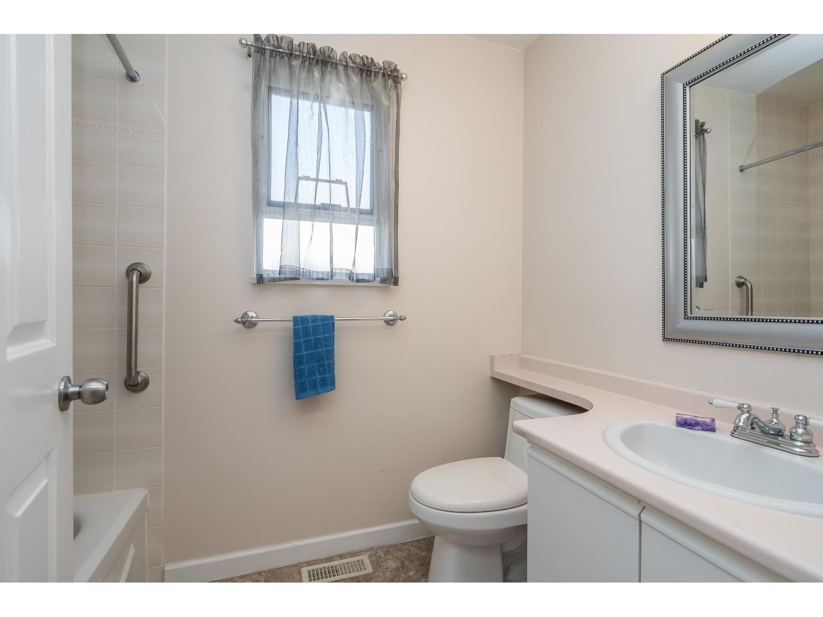 115 9072 Fleetwood Way, Surrey, British Columbia  V3R 0M6 - Photo 26 - R3088357