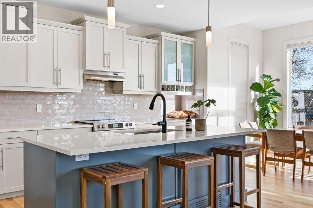 59 Cortina Way Sw, Calgary, Alberta  T3H 0B6 - Photo 6 - A2284991