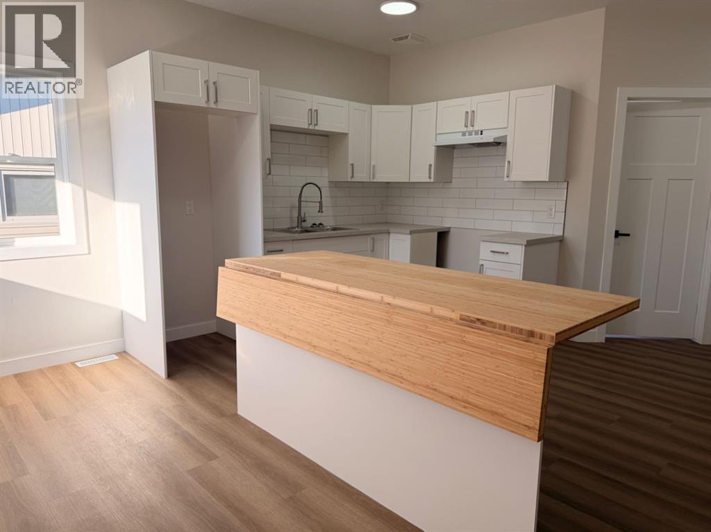 4834 62 Avenue, Taber, Alberta  T1G 1J2 - Photo 4 - A2282088