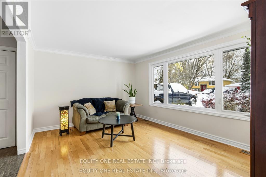 17 Savage Drive, Ottawa, Ontario  K2S 1B9 - Photo 8 - X12777522