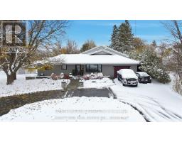 17 SAVAGE DRIVE, Ottawa, Ontario