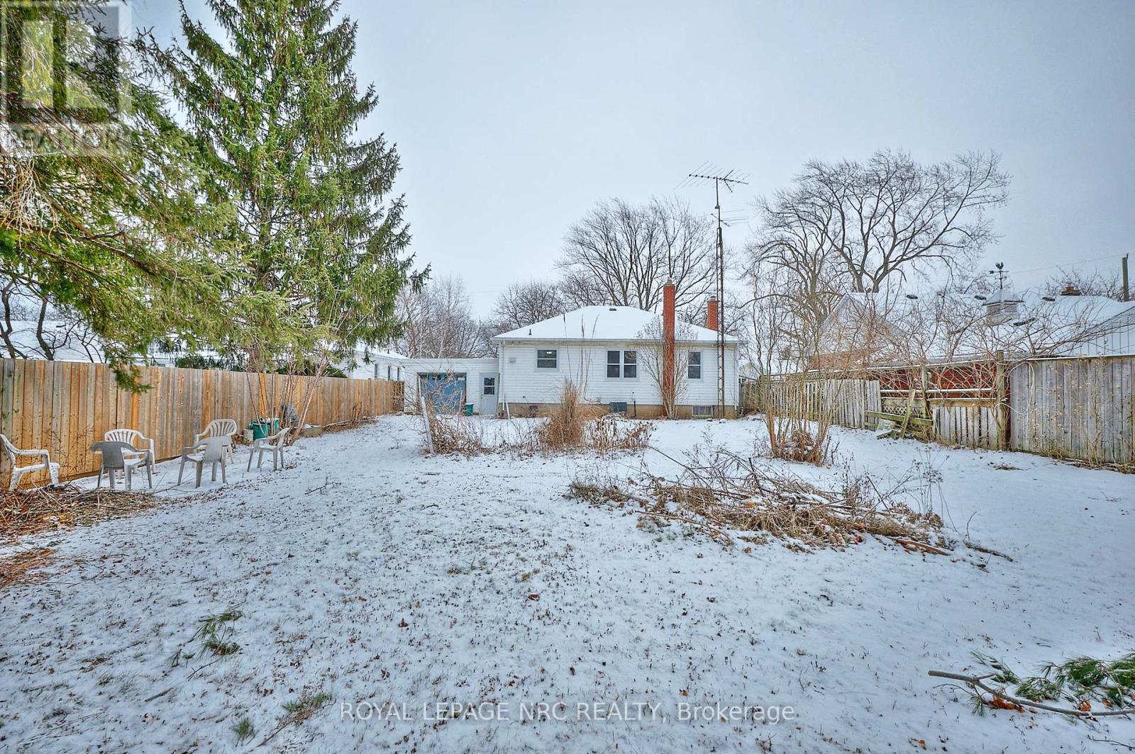 17 Lora Street, St. Catharines, Ontario  L2N 3S4 - Photo 32 - X12777532